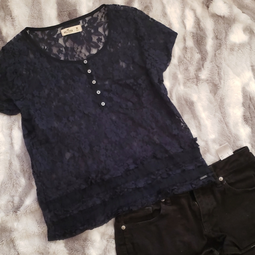 💚5/20$ Hollister Blue Lacey Top